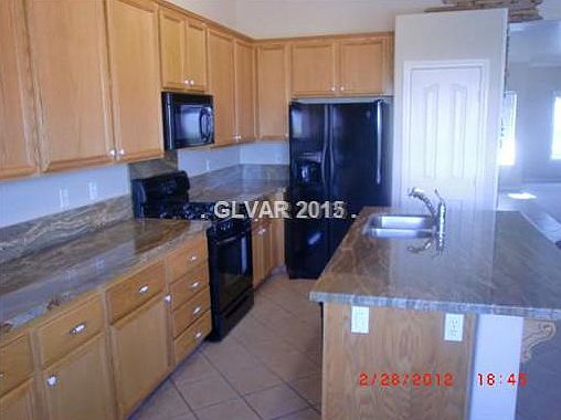 5th image of 1776 Lakewood Dr