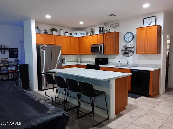 11532 W CALAVAR Road, El Mirage, AZ 85335