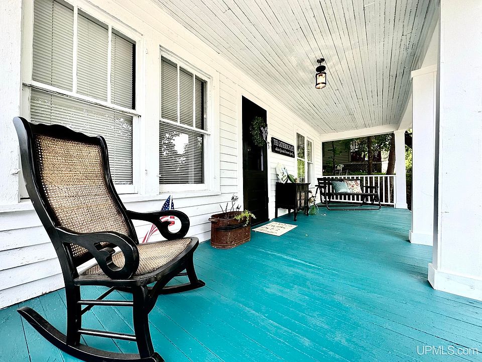 1856 Ledge St C, Niagara, WI 54151 Zillow