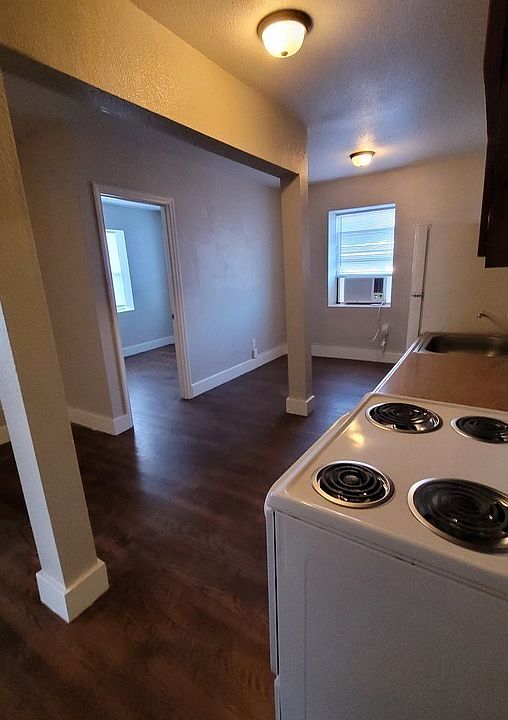 1st image of 1215 N 18th St #301