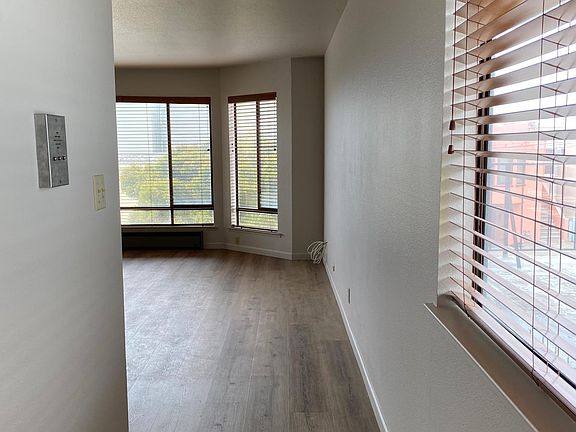5th image of 2390 31st Ave