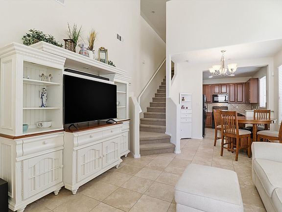 2nd image of 4345 Santo Domingo St Unit A