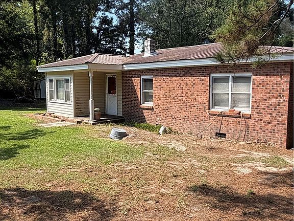 3rd image of 101 McNair Rd