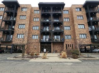 9374 Landings Ln Unit 503, Des Plaines, IL