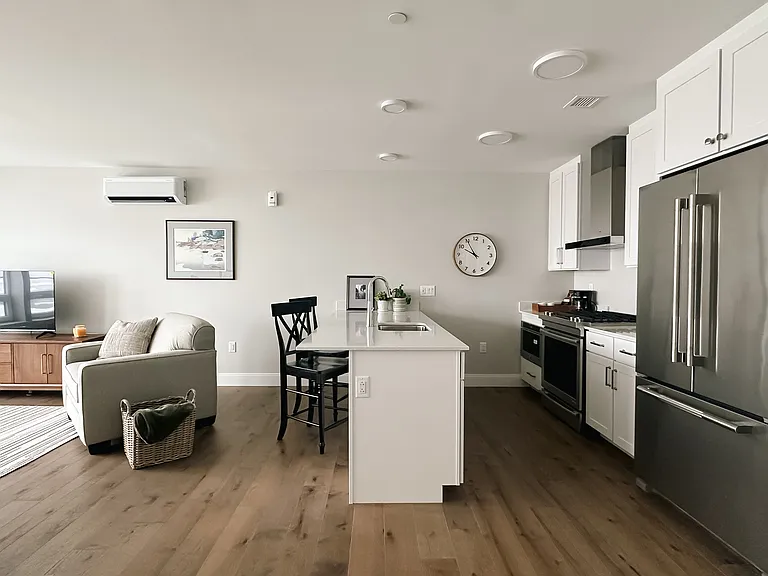 218 Washington Ave #303 — Photo 13