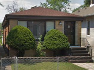 10654 S Hoxie Ave, Chicago, IL 60617