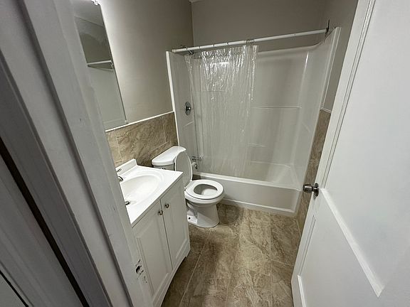 5th image of 5011 Obarr Rd