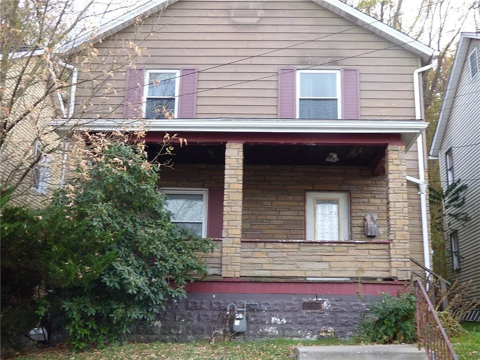 1119 Wade St