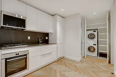 Rented by Akelius Real Estate Management