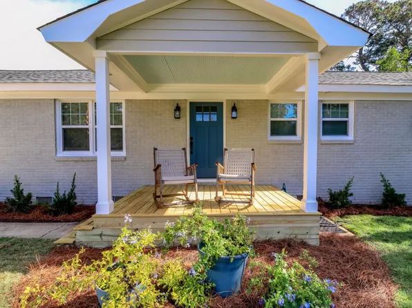 858 Montgomery Rd, Charleston, SC 29412