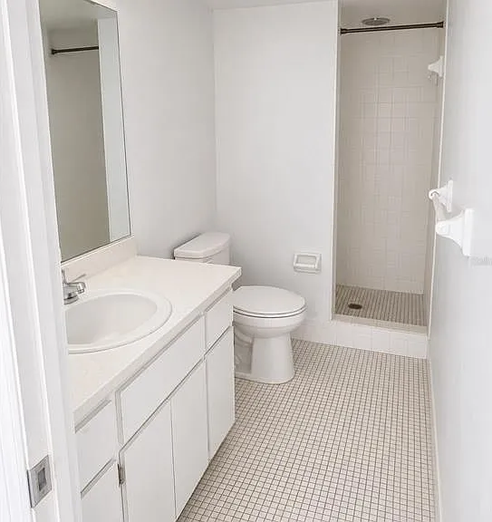 112 Cypress Ct #112 — Photo 9