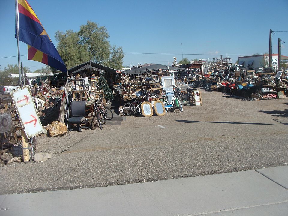 2nd image of 230 E Main St Lot 0