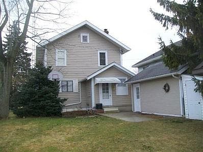 2nd image of 659 E Main St
