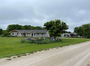 3420 Pin Oak Dr, Saint George, KS 66535