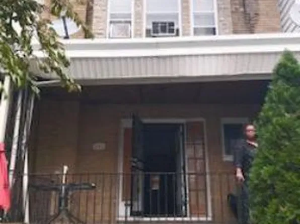 941 Granite St, Philadelphia, PA 19124