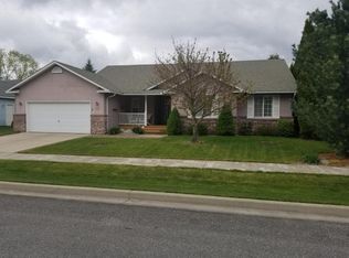 585 E Bogie Dr, Post Falls, ID 83854