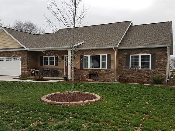 2nd image of 1207 Cecilia Dr