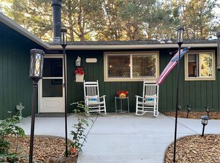 61209 Nisika Ct, Bend, OR 97702