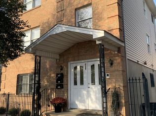 120 South St #2, Newark, NJ 07114