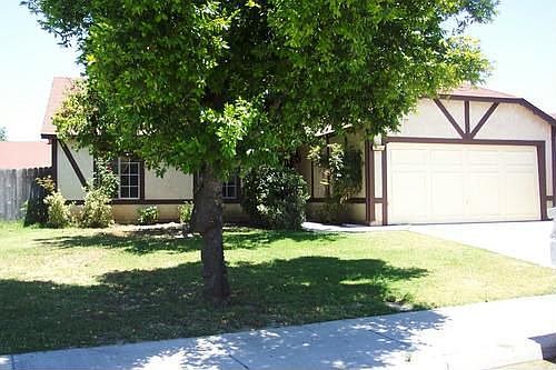 1st image of 1062 Violet St