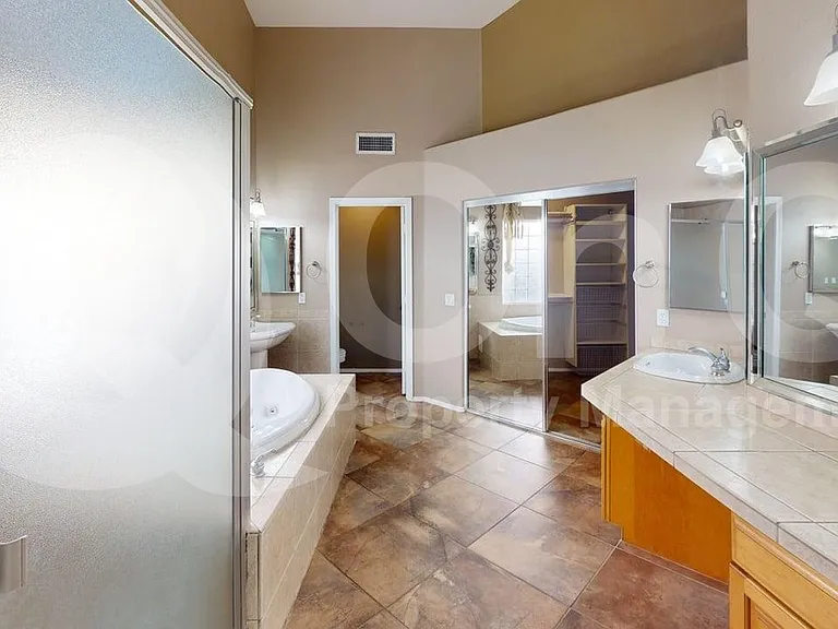 16804 S 25th Pl — Photo 18
