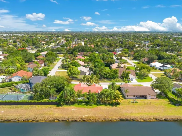 15241 SW 150th St, Miami, FL 33196