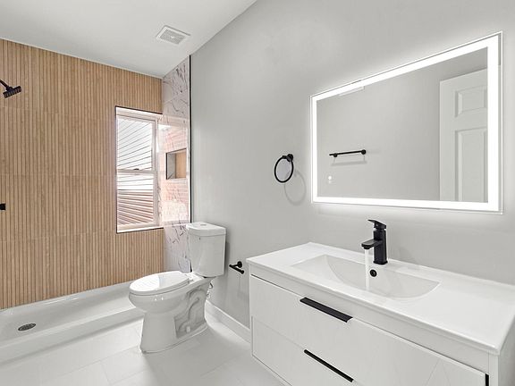 2nd image of 2550 Cecil B Moore Ave #102A