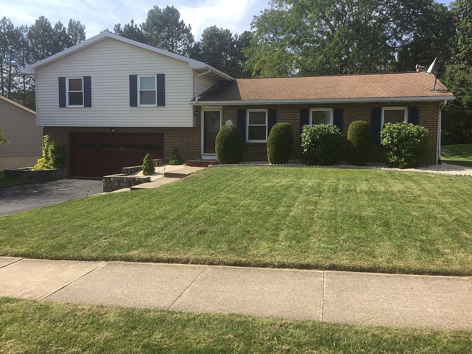 1st image of 104 Westwood Cir