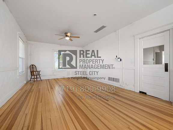 5th image of 1530 33rd Ln