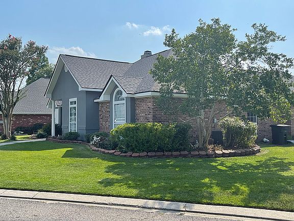 4th image of 115 Greenside Ct