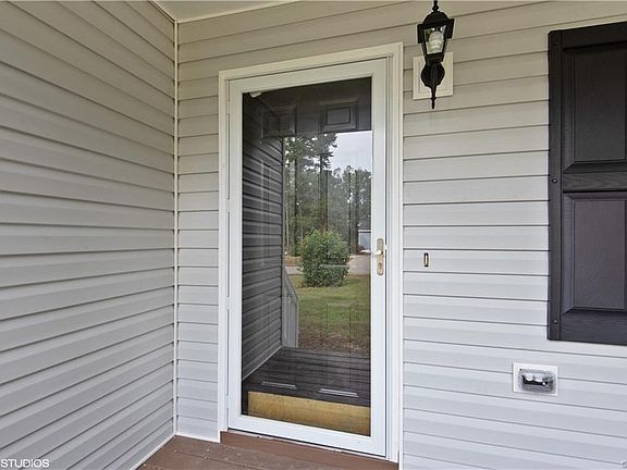 2nd image of 24213 Gloria Dr