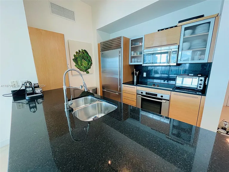 951 Brickell Ave #4211 — Photo 8