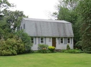 11 Falmouth Rd, Southwick, MA 01077