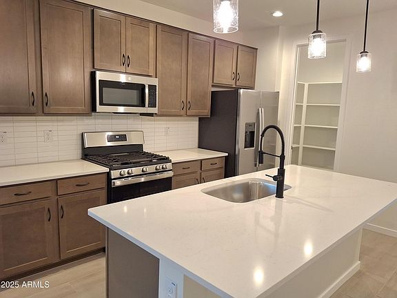 2nd image of 17865 W BLUE SKY Drive