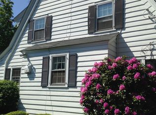 22 Cathedral Ct, Hempstead, NY 11550