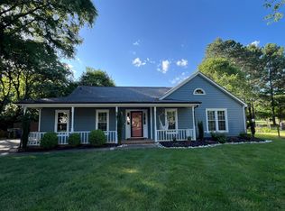 11701 Fernhurst Ln, Charlotte, NC 28277
