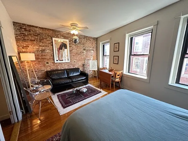 13 Charter St #4F — Photo 6