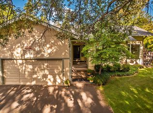 535 Grandview Dr, Ashland, OR