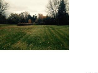 6385 Hamm Rd, Lockport, NY 14094