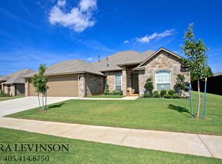 3608 Morgan Creek Rd, Yukon, OK 73099