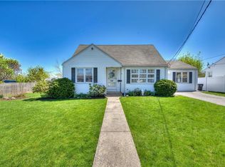 80 Windmill St, Pawtucket, RI 02860