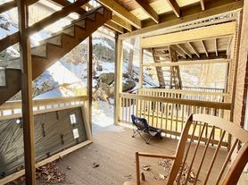 129 Cedar St