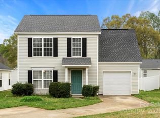 3320 Alderknoll Ct, Charlotte, NC 28216