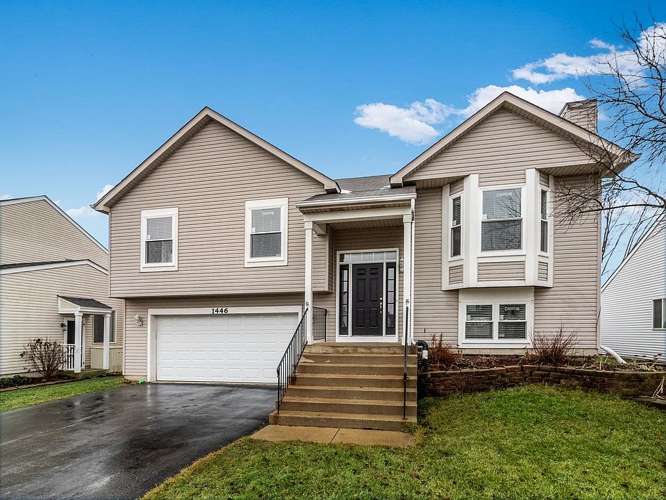 1st image of 1446 N Blackhawk Cir