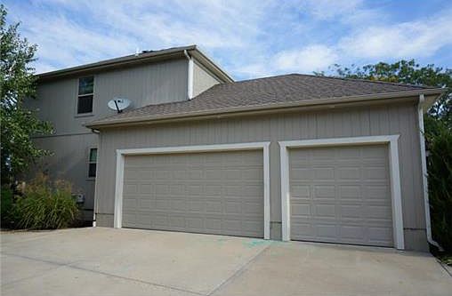 2nd image of 4518 N 108th St