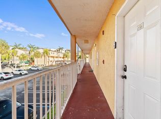 6235 Kendale Lakes Cir #247, Miami, FL 33183