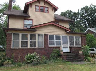 1823 W Schaaf Rd, Cleveland, OH 44109