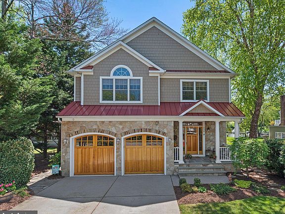 2nd image of 478 Lakeside Dr