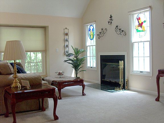 Bright/Open Living Room
