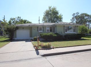 2013 W 10th St, Grand Island, NE 68803